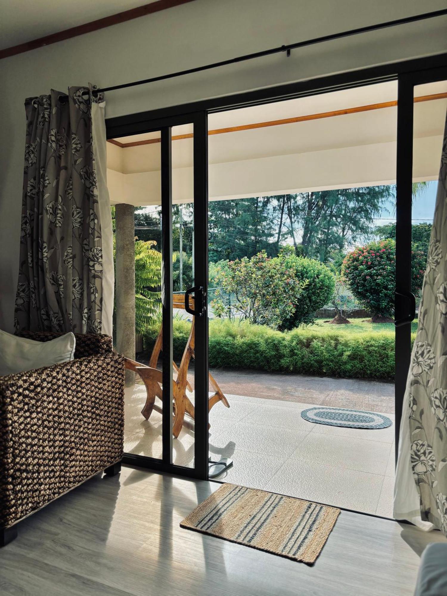 Casa Bilimbi Apartment Victoria Luaran gambar